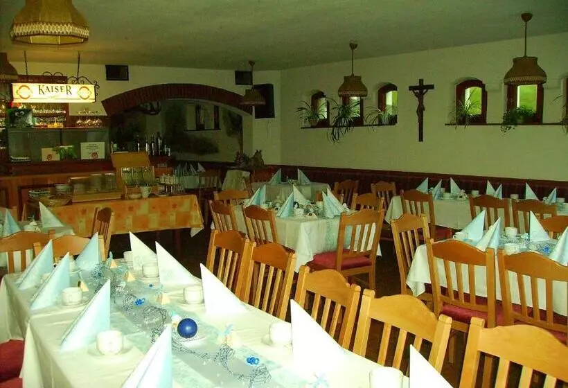 Retkeilymaja Gasthaus Alpenrose