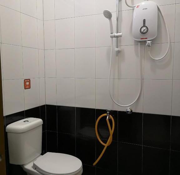 הוסטל Zuriana Ashraf Homestay Kota Bharu