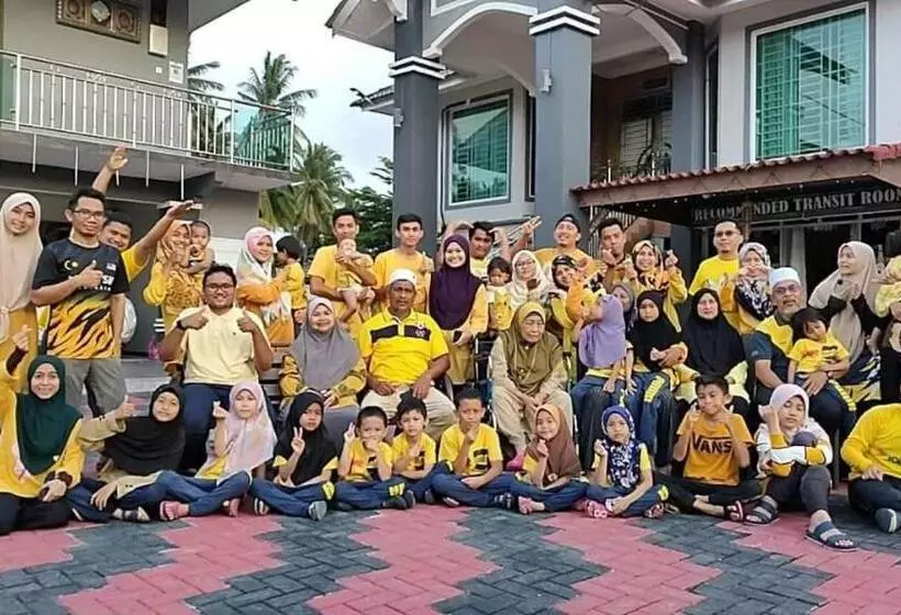 ベッドアンドブレックファースト Airport Kota Bharu Roomstay & Riverside Homestay