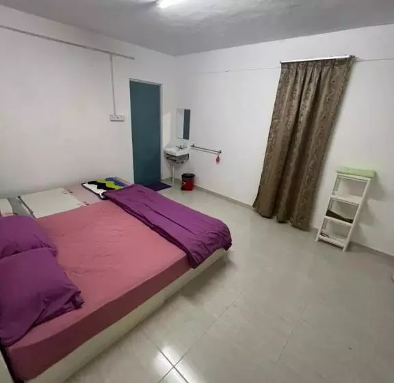 ベッドアンドブレックファースト Airport Kota Bharu Roomstay & Riverside Homestay