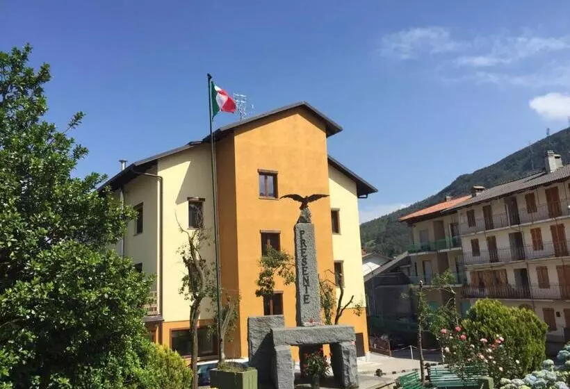 Hotelli Spazio Gran Paradiso Guest House