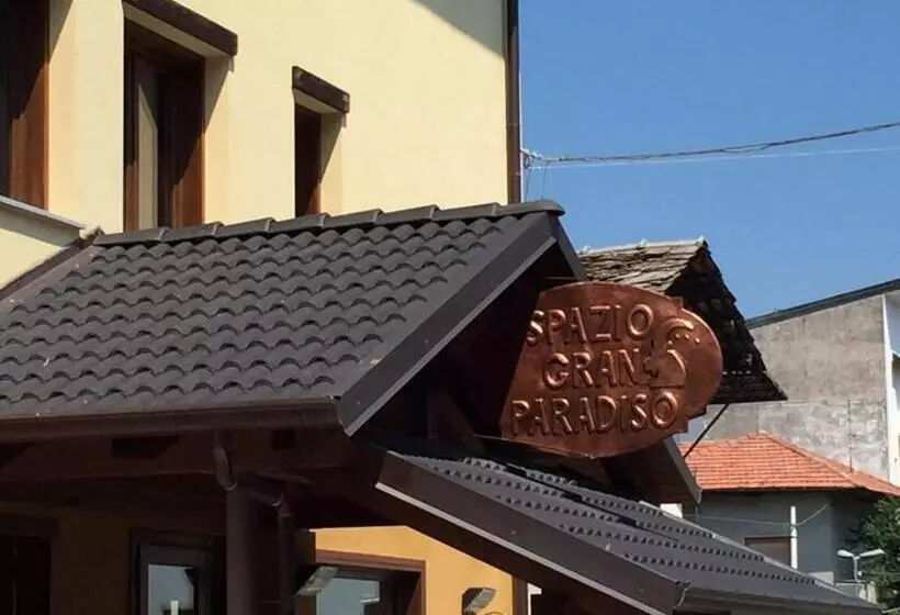 Hotelli Spazio Gran Paradiso Guest House