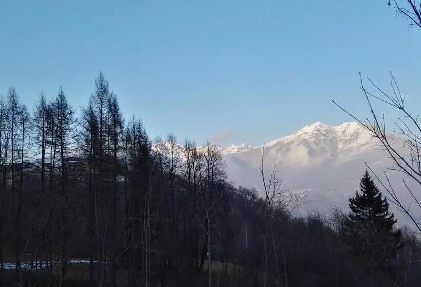 Hotelli Spazio Gran Paradiso Guest House