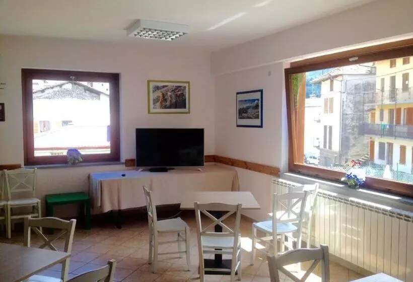 Hotelli Spazio Gran Paradiso Guest House