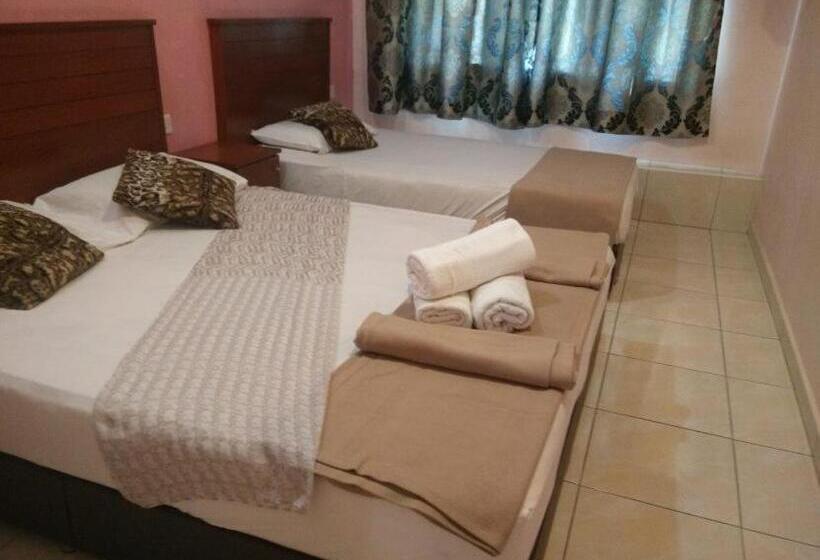 בית מלון כפרי Weng Kong Homestay