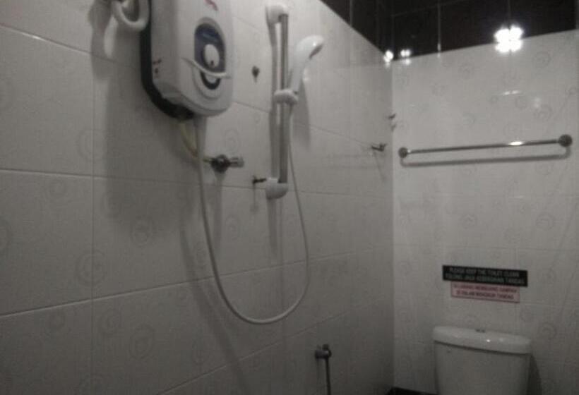 בית מלון כפרי Weng Kong Homestay