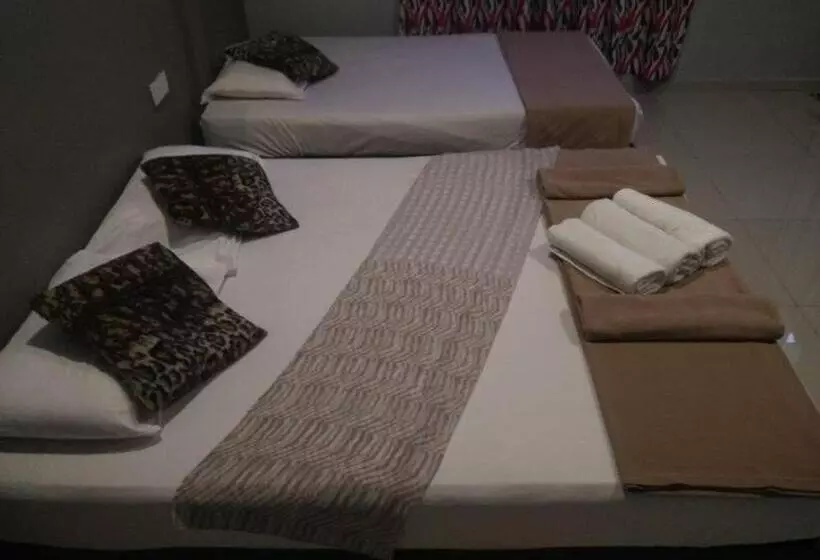 ホテル Weng Kong Homestay