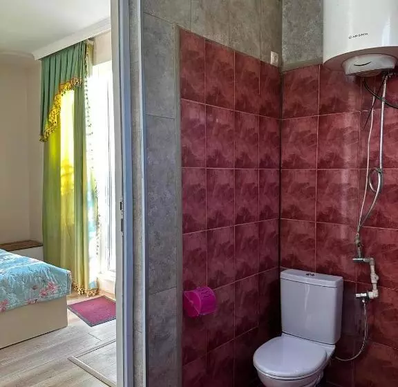 پانسیون Guest House Maia