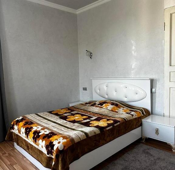 پانسیون Guest House Maia