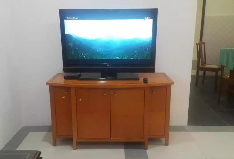 Majatalo Mri Residence   Homestay In Sg Buloh With Swimming Pool   No Pork&alcohol Allowed