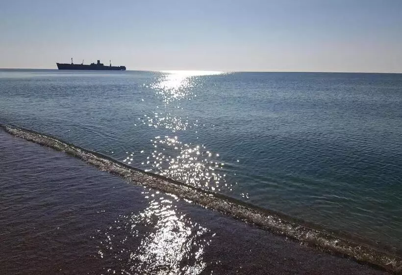 پانسیون Vila Pacific