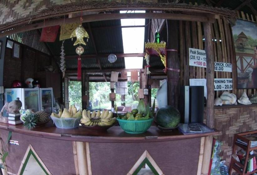 Lomakeskus Lake View Bungalows