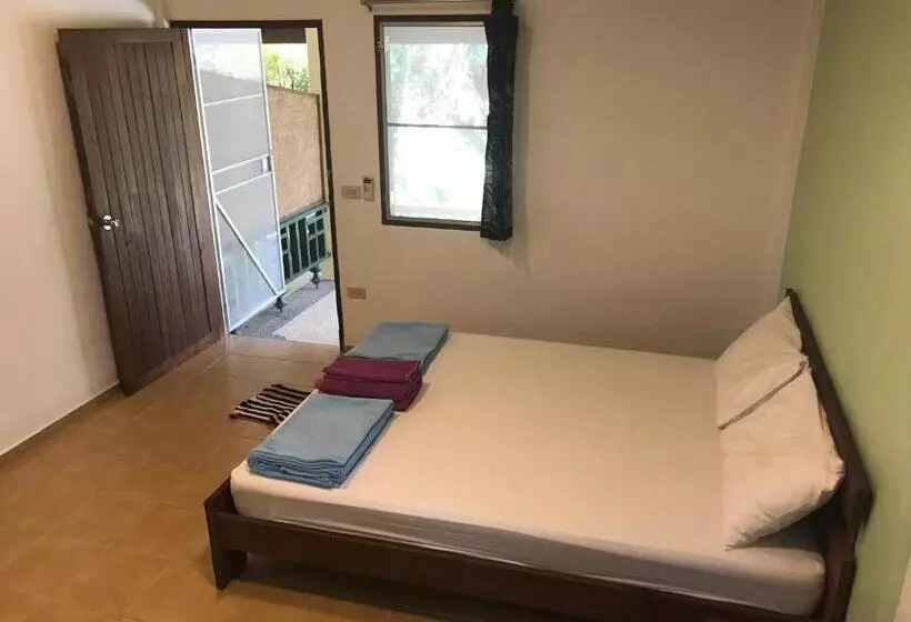 Lomakeskus Lake View Bungalows