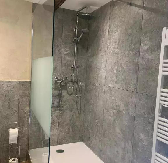 Aamiaismajoitus (B&B) Quinte Et Sens