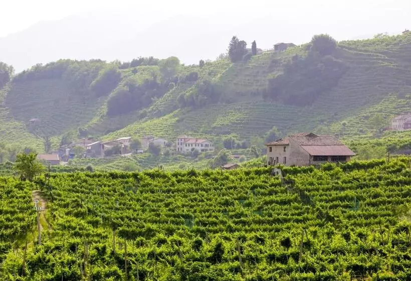 ホテル Agriturismo Il Follo