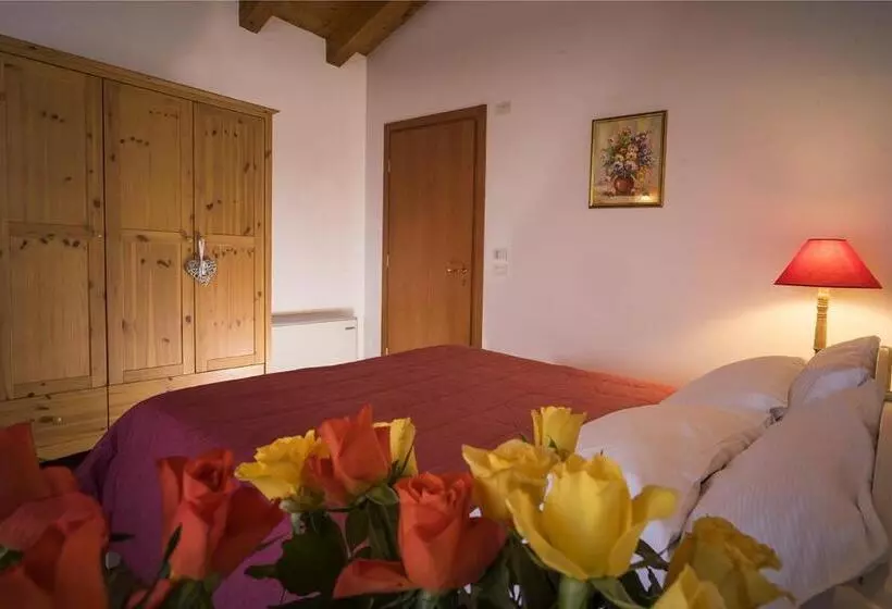 ホテル Agriturismo Il Follo