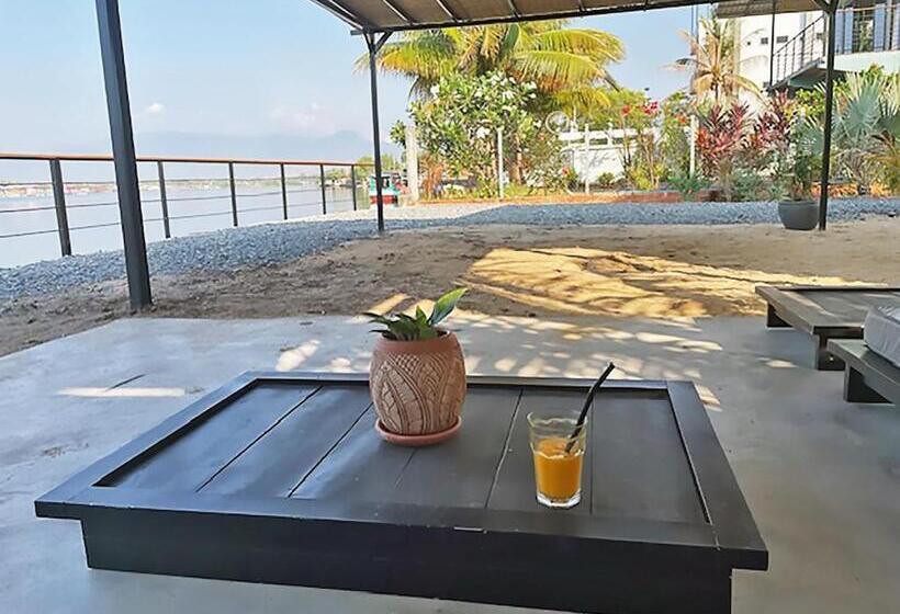 هتل Garden Riverside