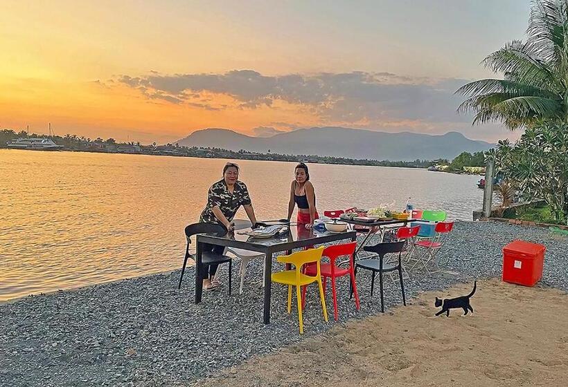 هتل Garden Riverside