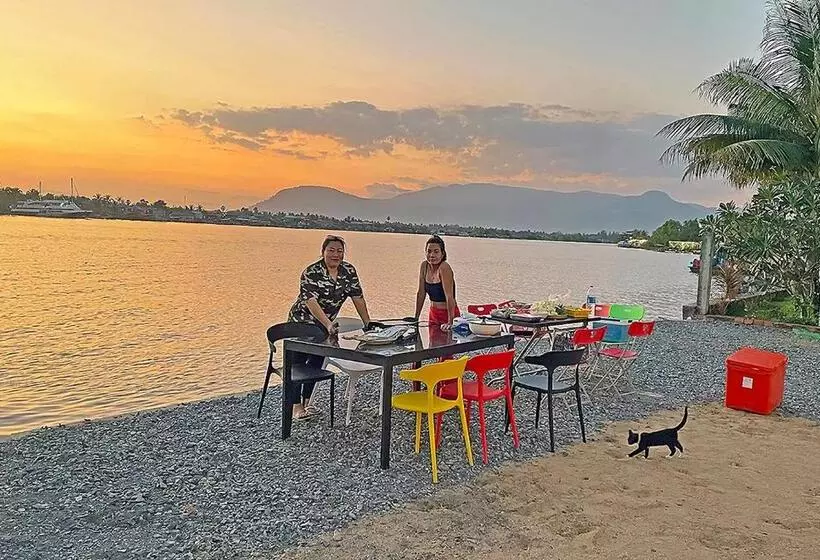 هتل Garden Riverside
