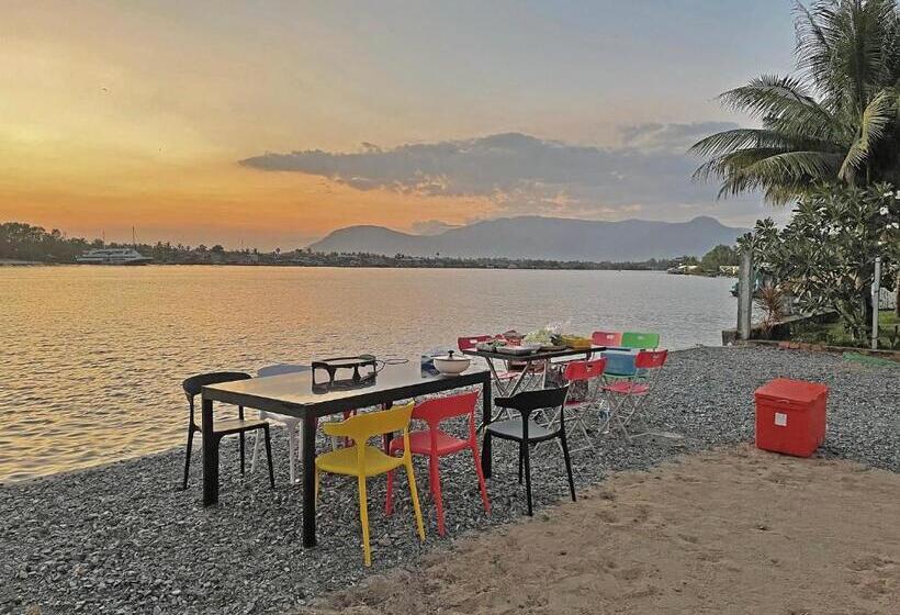 هتل Garden Riverside