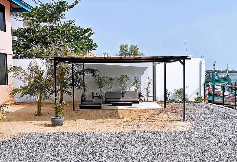 هتل Garden Riverside