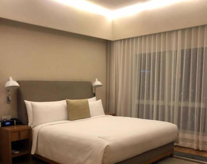 Lanson Place Bukit Ceylon