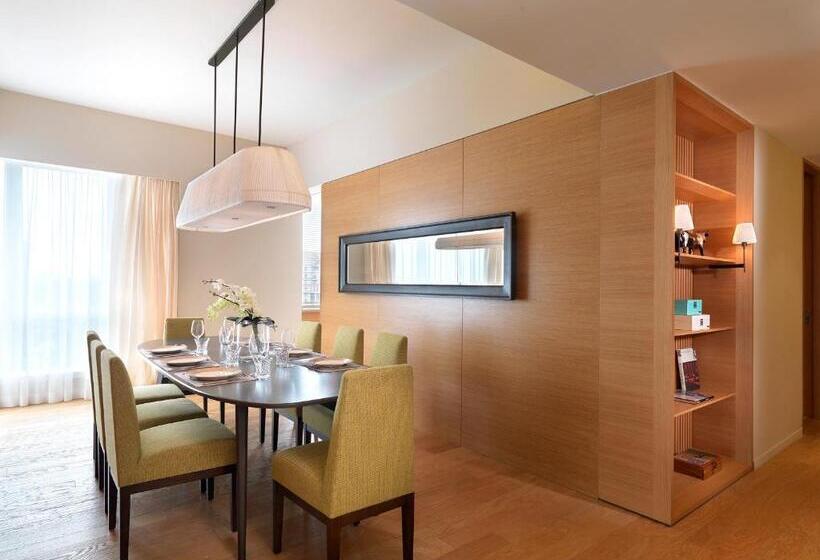 Lanson Place Bukit Ceylon