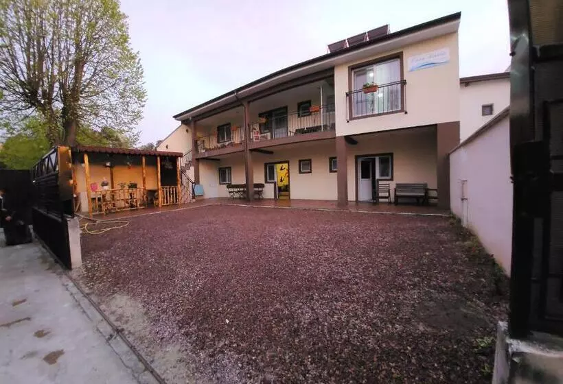 پانسیون Casa Maria Saturn