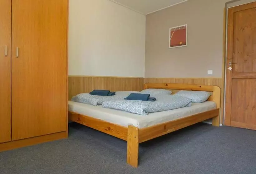 Pension čeri