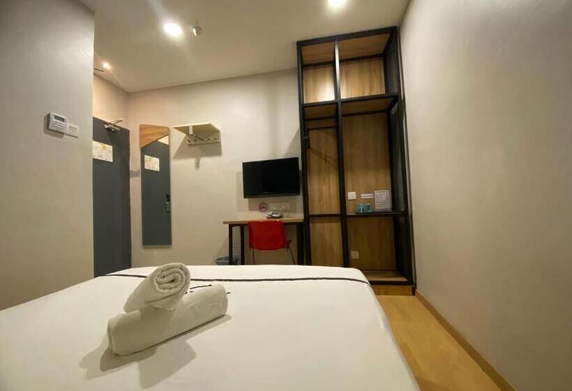 Smile Hotel Selayang Point