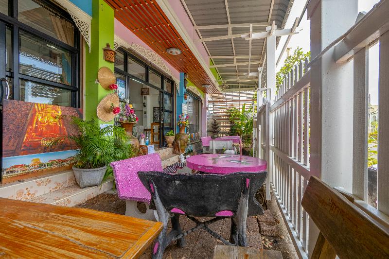 Общежитие Bann One Love