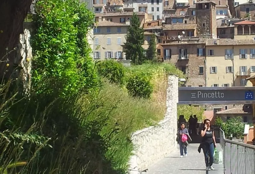 تختخواب و صبحانه Al Giardino Di Alice