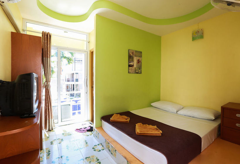 Отель Amonrada House