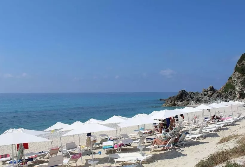هتل Bv Kalafiorita Resort
