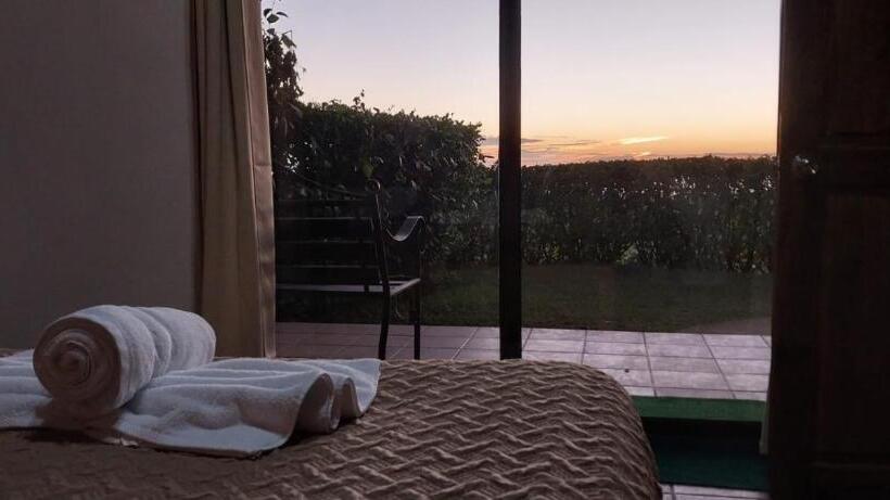 호텔 Cabinas Capulin & Farm