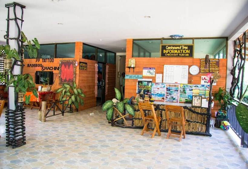 בית מלון כפרי Cashewnut Tree Resort