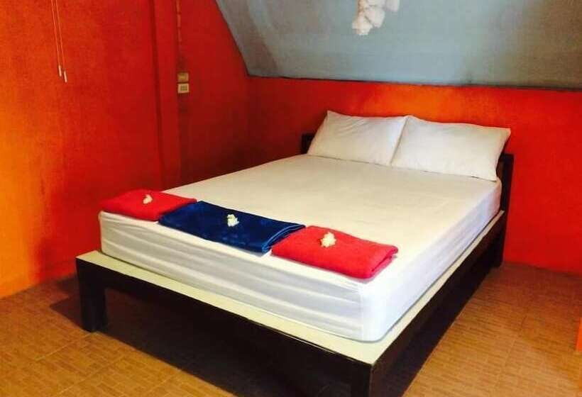 בית מלון כפרי Cashewnut Tree Resort