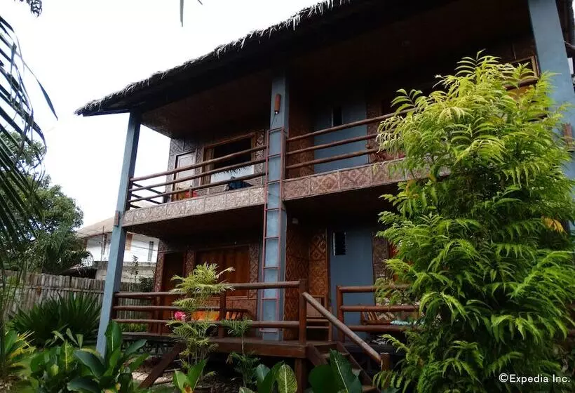 هتل Chill Out Guesthouse