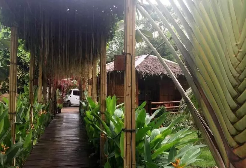 هتل Chill Out Guesthouse