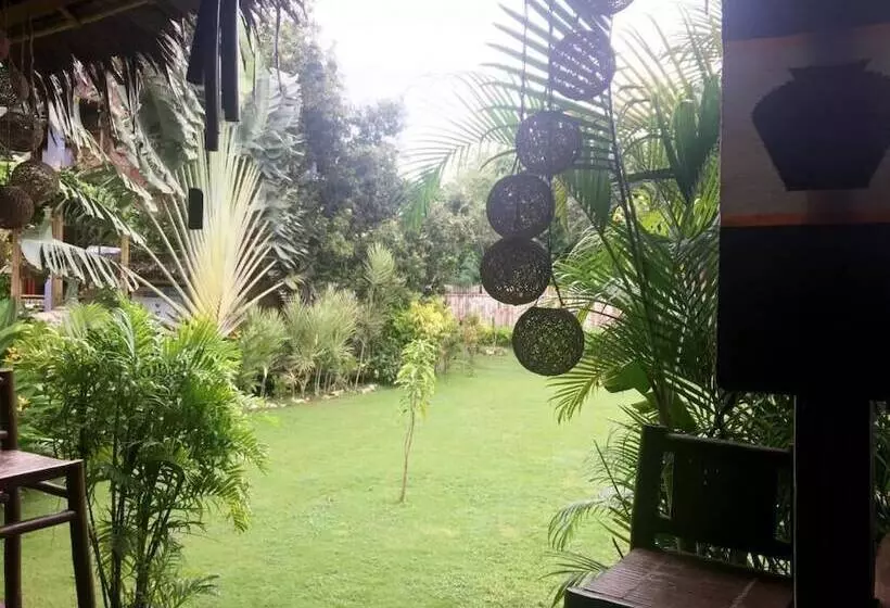 هتل Chill Out Guesthouse
