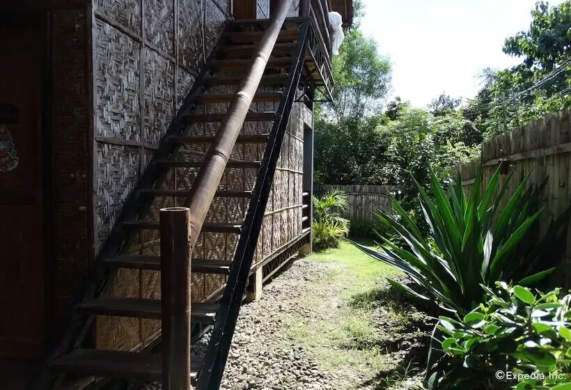 هتل Chill Out Guesthouse