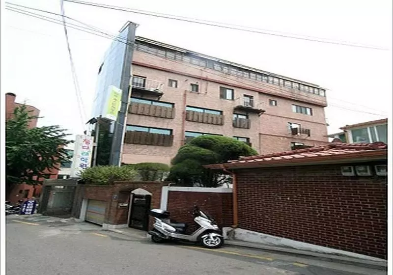 هتل Maru Guesthouse Seoul Station