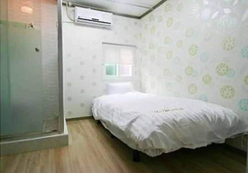 هتل Maru Guesthouse Seoul Station