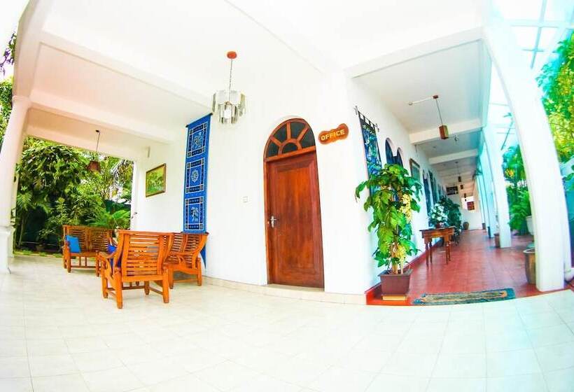 호텔 Mother's Place Nimala