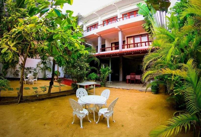 호텔 Mother's Place Nimala