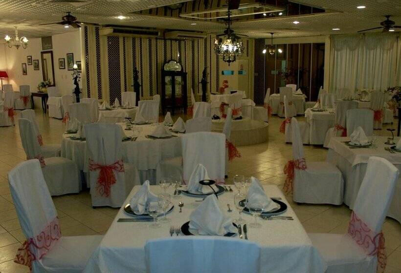 ホテル Puntarena Playa Caleta