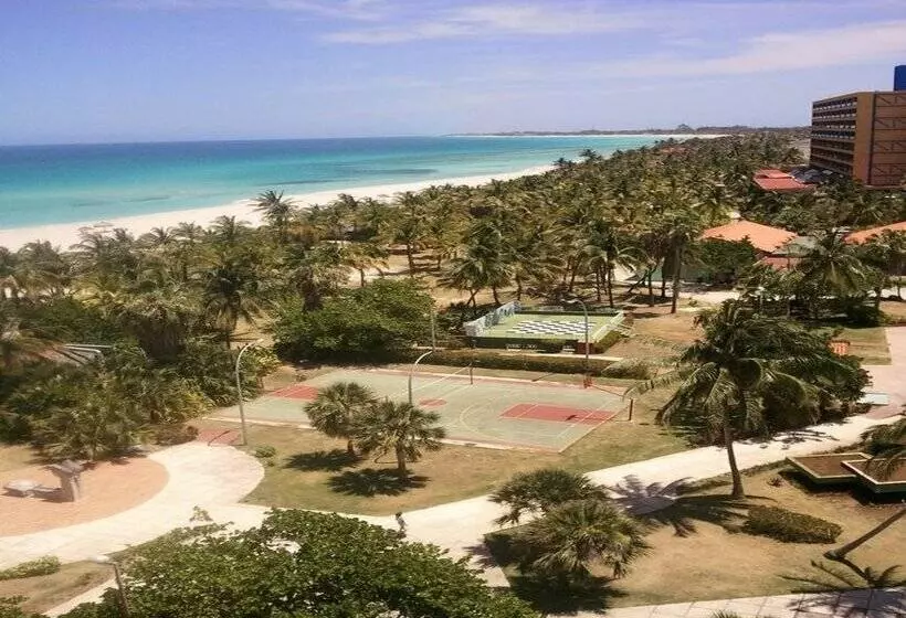 ホテル Puntarena Playa Caleta