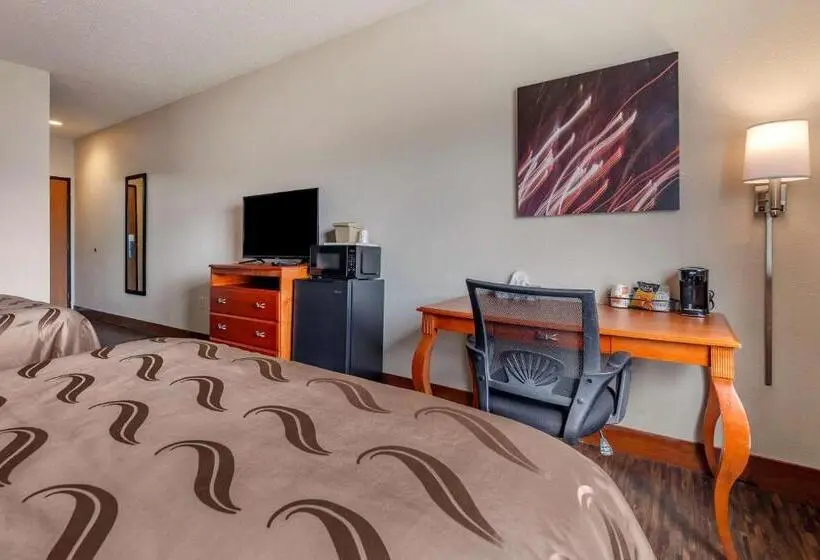 Hotelli Quality Inn Redgranite