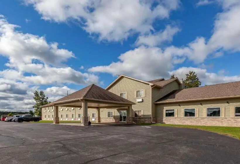 Hotelli Quality Inn Redgranite