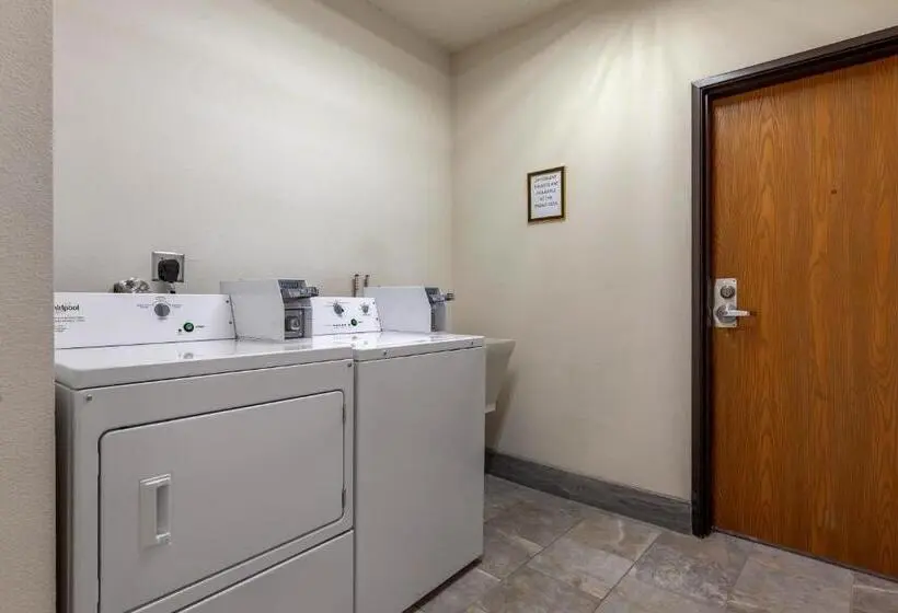 Hotelli Quality Inn Redgranite